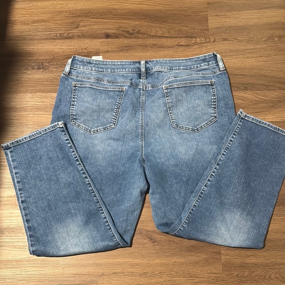 Chico's So Slimming Girlfriend Slim Leg Ankle Jeans Size 3R - Picture 4 of 4